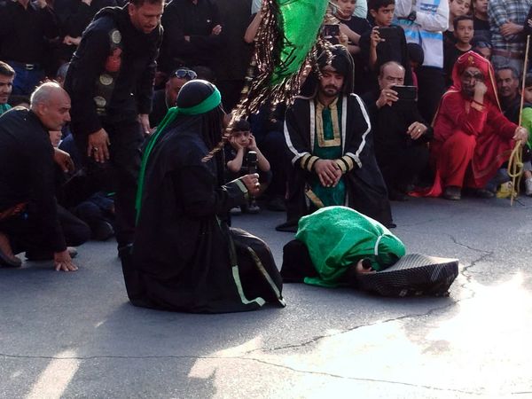 نخل‌گردانی بنی‌اسد، یادگاری از عشق و ایمان تو دل‌های نوجوانان