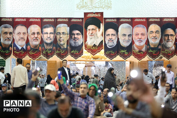 جشن زادروز پیامبر گرامی اسلام و صادق آل محمد(ص) در حرم حضرت معصومه(س)
