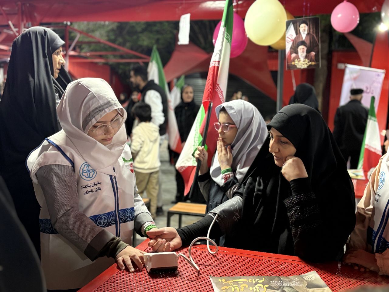 برپایی ایستگاه سلامت‌محور دانش‌آموزی در تجمعات شبانه