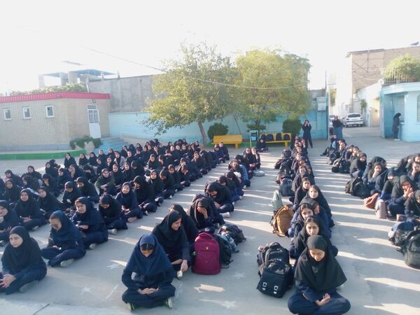 بزرگداشت روز حافظ در دبیرستان فاطمیه
