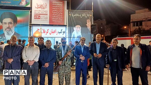 حضور پرصلابت مردم کوهدشت در اجتماع شبانه جلوه‌ای از همبستگی و بصیرت