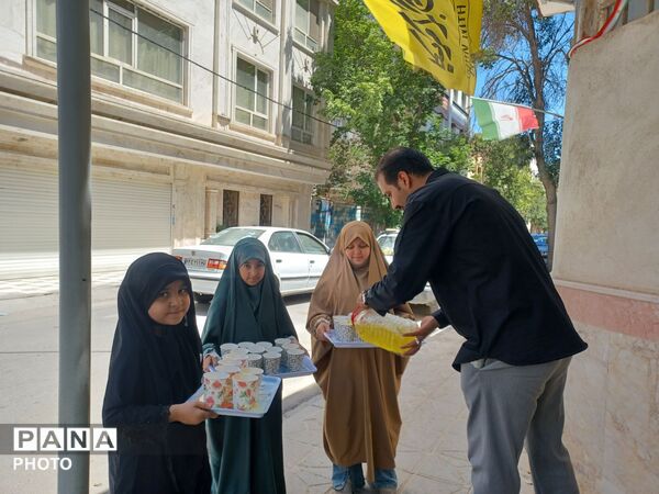 حال و هوای مشهد ساعاتی پیش از تشییع پیکر رهبر شهید انقلاب