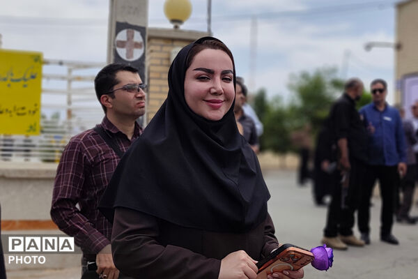 سفر وزیر بهداشت، درمان و آموزش پزشکی به کوه‌چنار فارس
