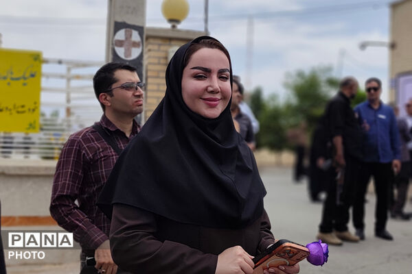 سفر وزیر بهداشت، درمان و آموزش پزشکی به کوه‌چنار فارس