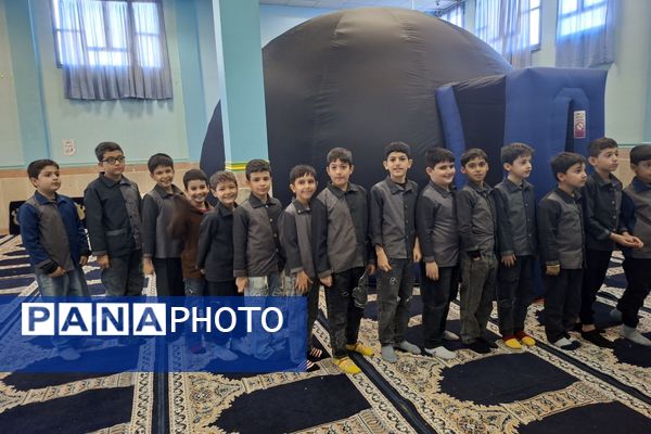 سفر علمی به آسمان در مدرسه صاحب‌الزمان رباط‌کریم