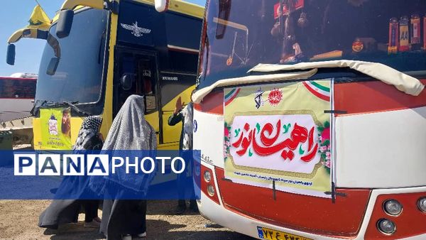 حضور عاشقان شهدا در کربلای ایران