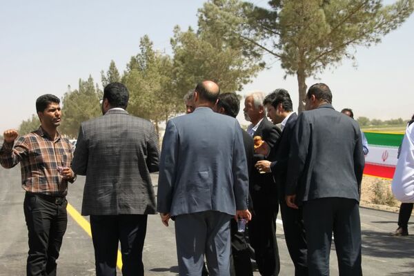 آیین بهره‌برداری از کندرو اصفهان به حبیب آباد 