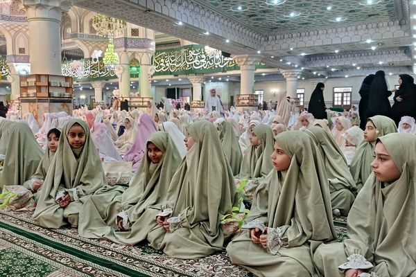 جشن بندگی دختران ناحیه دو شهرری 