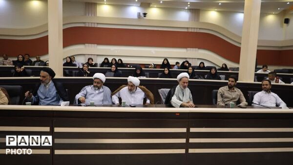 طنین عطر قرآن در سازمان جهاد کشاورزی چهارمحال و بختیاری 
