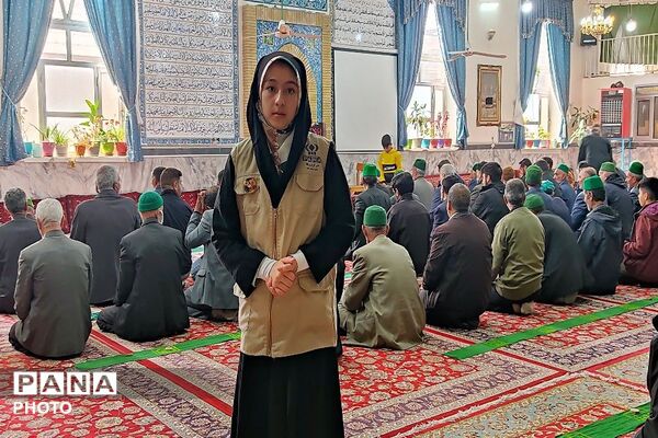 اقامه نماز جمعه در آخرین هفته  ماه مبارک رمضان در شهر بار نیشابور