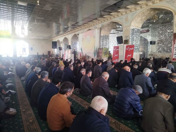 نماز جمعه در کاشمر 
