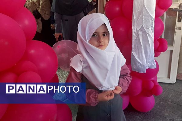 برگزاری جشن شکوفه های کلاس اولی در مدارس میقات و حضرت معصومه (س) منطقه پردیس 