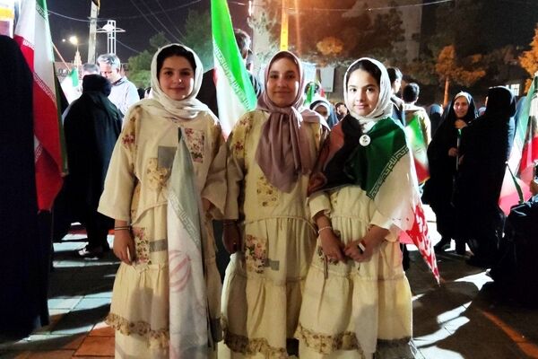 همایش عظیم وفاداری به وطن در بلوار فضل نیشابور