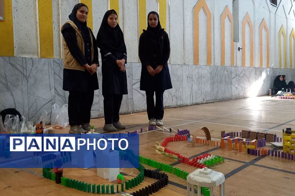 مسابقه دومینو دانش‌آموزان دختر مقاطع ابتدایی و متوسطه ناحیه سه شیراز 