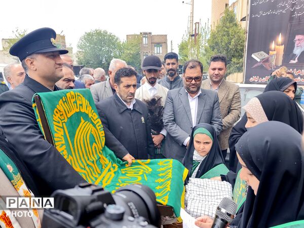 کاروان زیر سایه خورشید وارد لیلان شد
