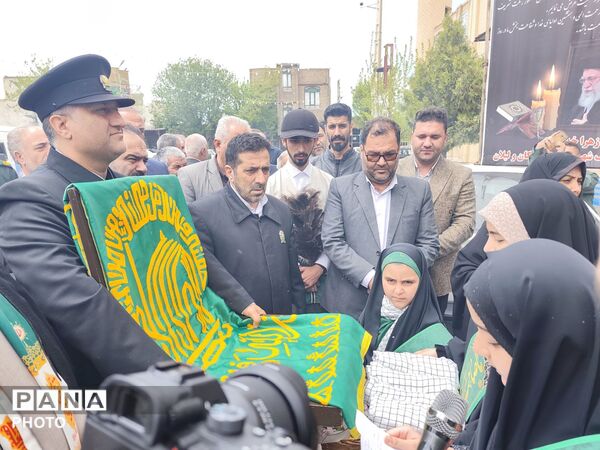 کاروان زیر سایه خورشید وارد لیلان شد
