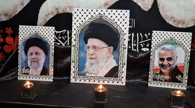 مراسم یادبود شهدای خانواده امام و رهبر معظم انقلاب در نظرآباد 