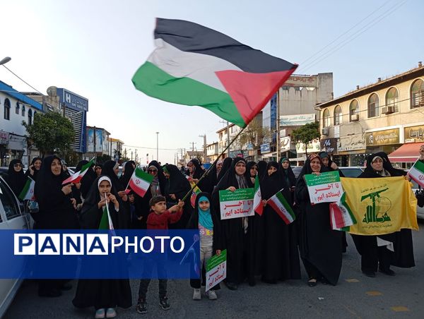 تجمع مردم شهرستان نور در حمایت از عملیات وعده صادق