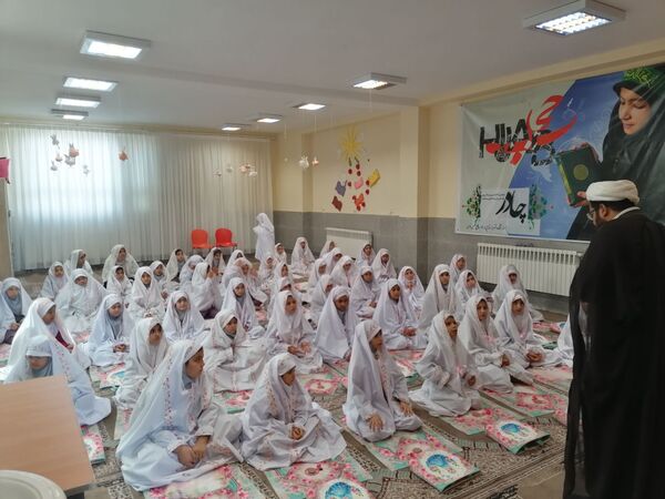 جشن تکلیف کلاس سومی های نیشابوری