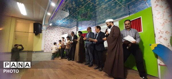 اختتامیه برنامه های تابستان شگفتانه در کانون تربیتی معراج قم