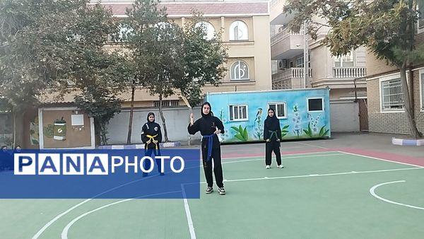 افتتاحیه المپیاد ورزشی در دبیرستان مستوفق