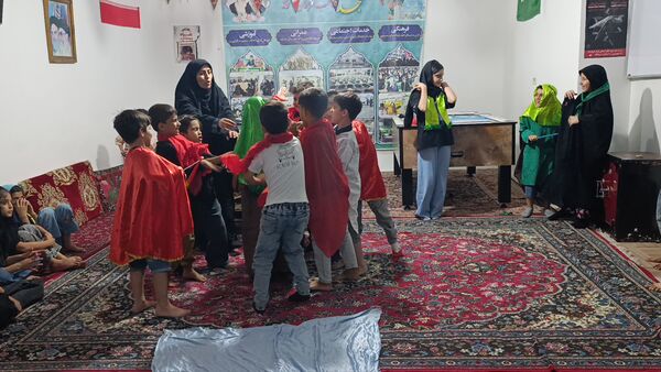 برپایی مهد آدینه نور در مسجد صاحب الزمان آشخانه 