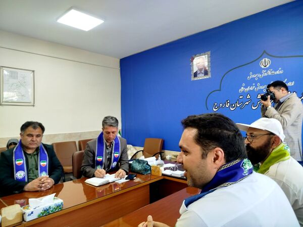 بازدید ارزیاب کشوری سازمان دانش‌آموزی در مدارس تمام پیشتاز شهرستان فاروج