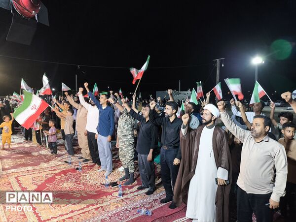 اجتماع پرشور مردم بنهکان (سندرک)؛ تجدید بیعت با رهبری و حمایت از نیروهای مسلح
