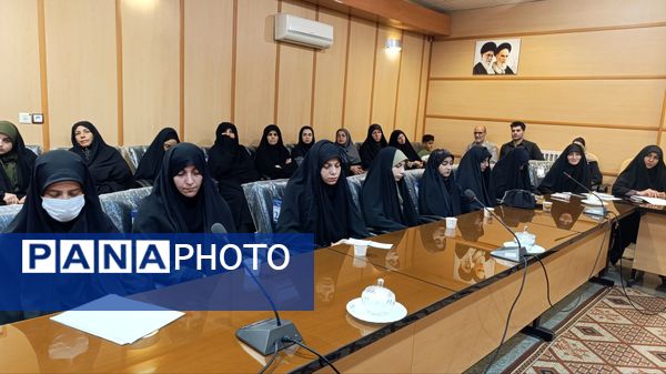بررسی وضعیت اوقات فراغت و امکانات ورزشی در جلسه شورای فرهنگ عمومی بخش خزل با حضور نماینده نثاری