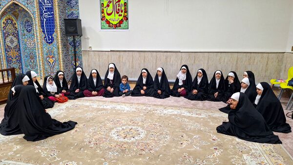 شور و شادی میلاد منجی عالم در دارالقرآن امام حسین (ع) ناحیه ۶ مشهد
