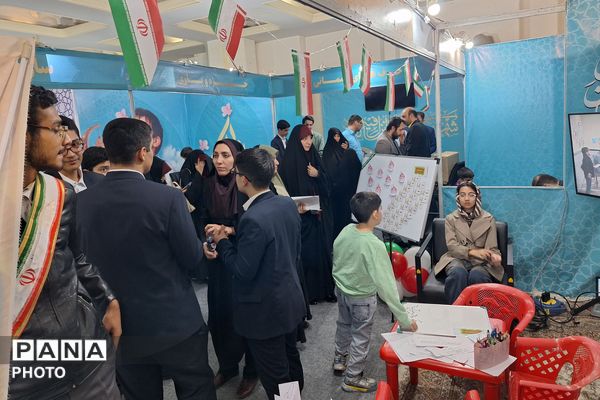 آغاز به کار غرفه آموزش و پرورش در نمایشگاه قرآن