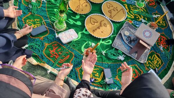 مدرسه‌ای به رنگ انتظار؛ جشن مهدوی در قاب لبخند دانش‌آموزان