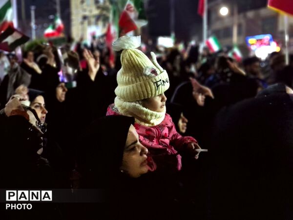 حماسه آتشین گلوگاه در آخرین چهارشنبه سال
