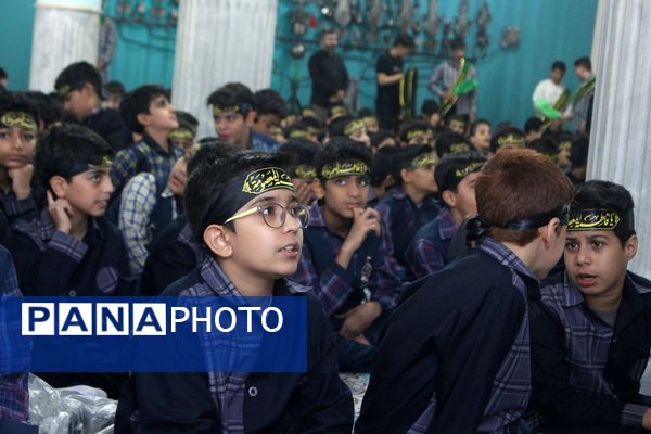 عزاداری دانش‌آموزان قم در آستان مقدس امامزاده سیدعلی(ع)