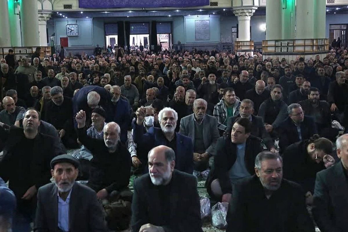 برپایی نماز عید سعید فطر در حرم حضرت عبدالعظیم حسنی (ع)