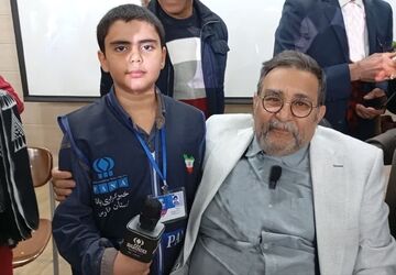  بزرگترین کتابخانه شخصی، در خانه یک شیرازی