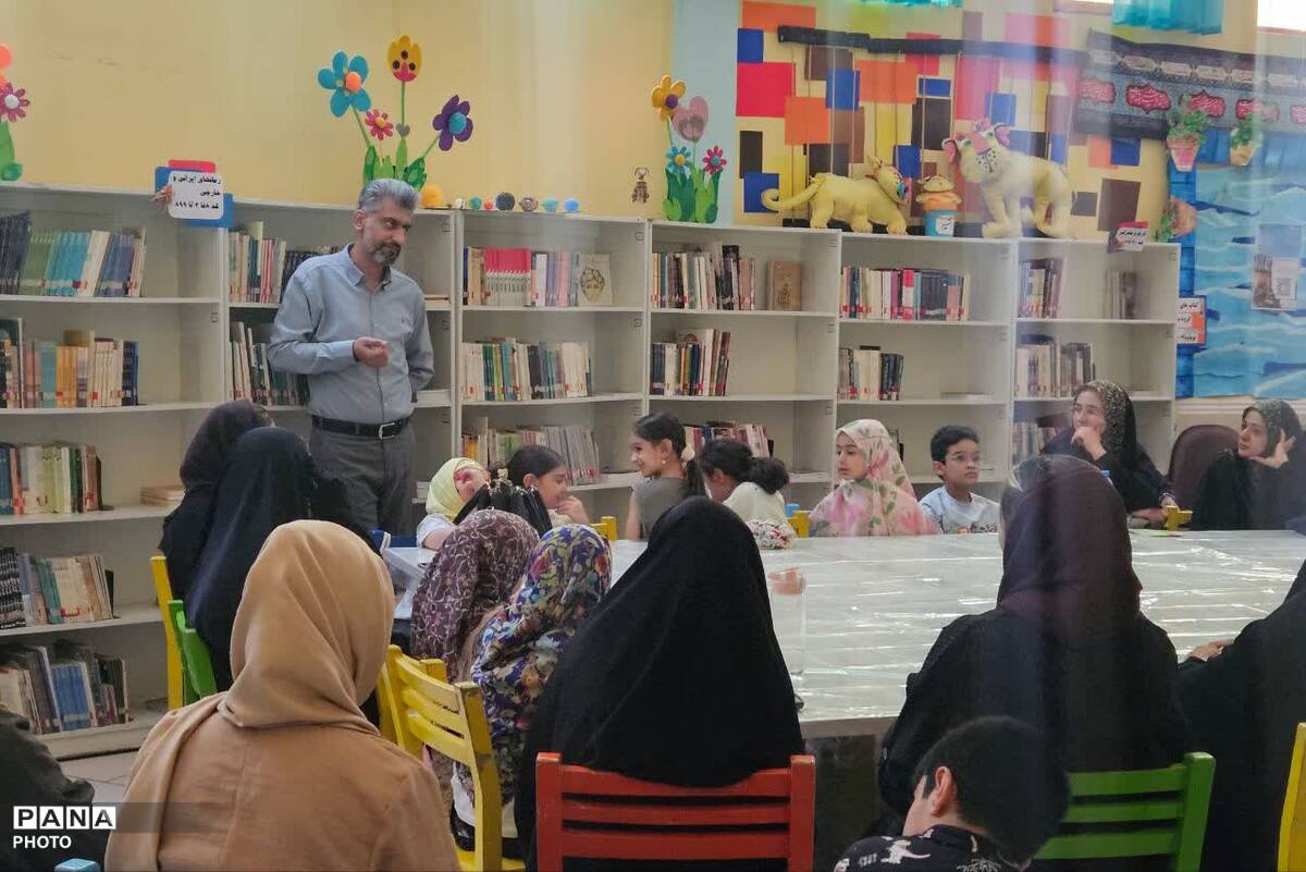 سمینار «والدین امروز، ابزارهای فردا» با محوریت نقش هوش مصنوعی در خانواده