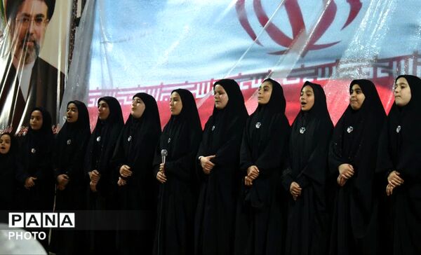 رژه کالسکه سواران در شهرستان کردکوی