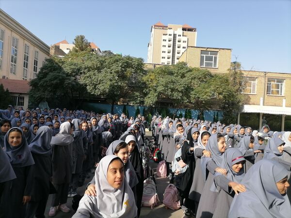 دبستان مصلی نژاد حضرت زینب میزبان مراسم آغاز سال تحصیلی شد