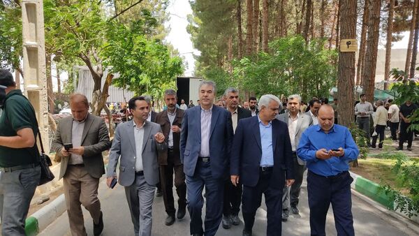 افتتاحیه نمایشگاه جشنواره بزرگ تاک پلو در شهرستان خلیل آباد 