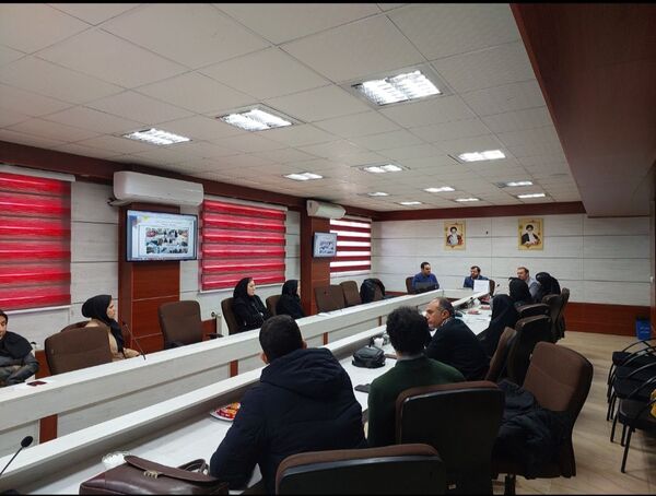  مراسم تقدیر از ناظران و عوامل اجرایی دهمین دوره جشنواره نوجوان خوارزمی شهرستان ملارد 