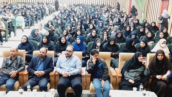 جلسه استانی مشاوران با موضوع «تاب‌آوری و امیدآفرینی در مدارس» در استان البرز