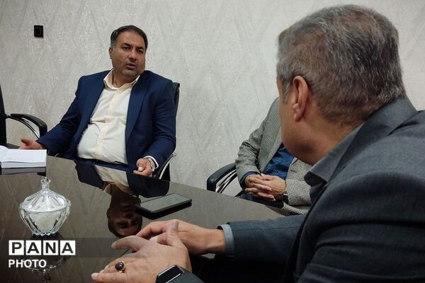 مانور نظارتی و پیگیری بر عملکرد آموزش مجازی در منطقه کهریزک
