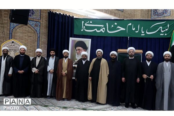 گرامیداشت هفته معلم در نمازجمعه باقرشهر و کهریزک 