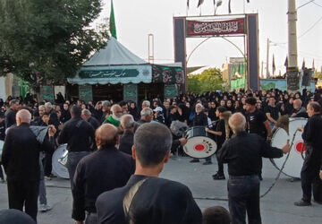 واقعه عاشورا خط ممتدی است که تا قیامت ادامه دارد