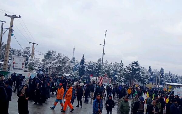 روز برفی گلزار شهدای کرمان 