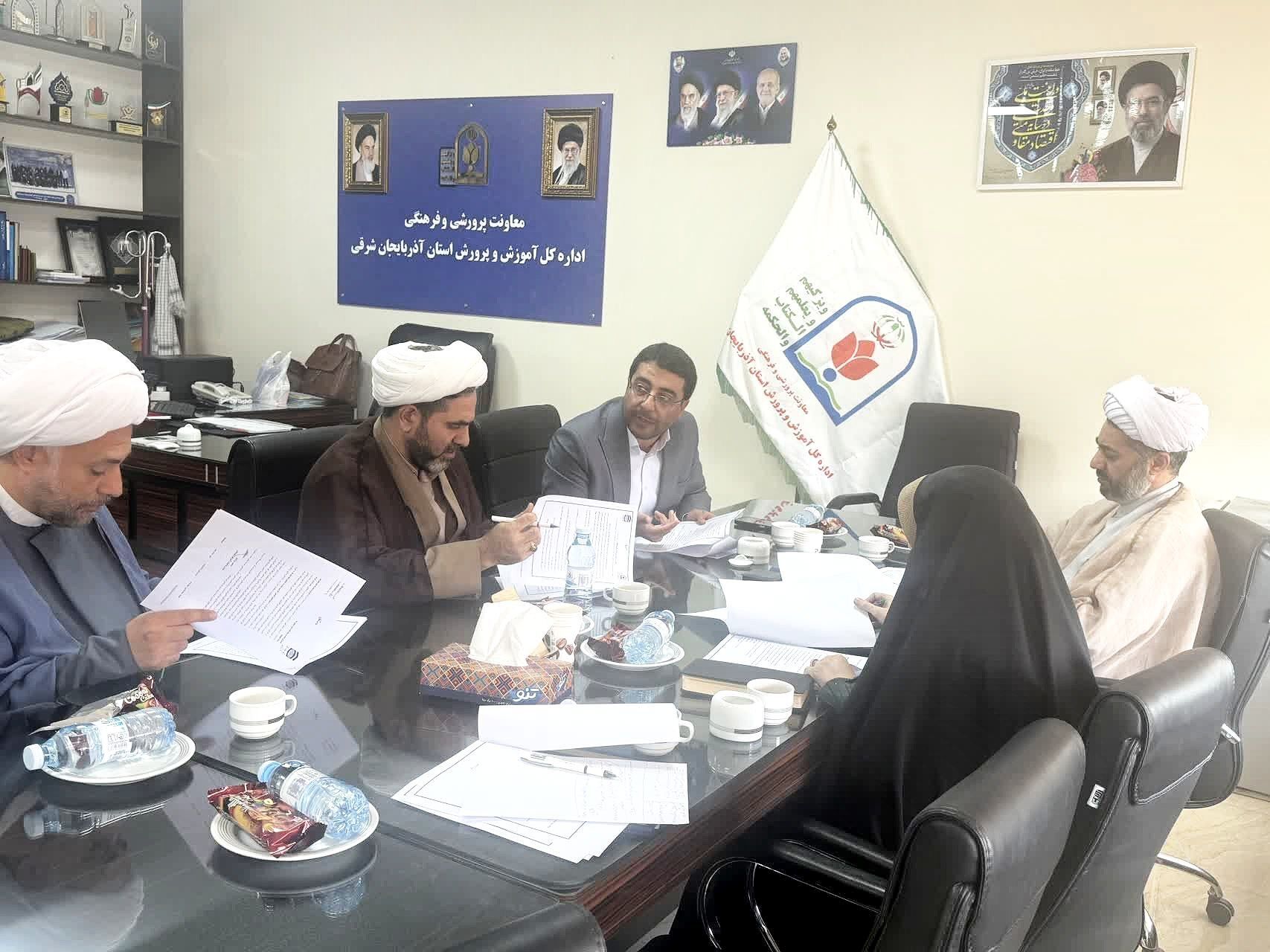 «نماز نسل نو» محور تحول تربیتی در مدارس آذربایجان شرقی است