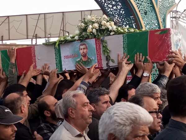 تشییع باشکوه پیکر شهید مبارزه با اسرائیل جنایتکار