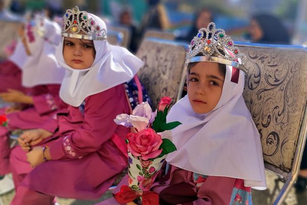 جشن شکوفه‌ها؛ نقطه آغاز مهر و علم‌آموزی