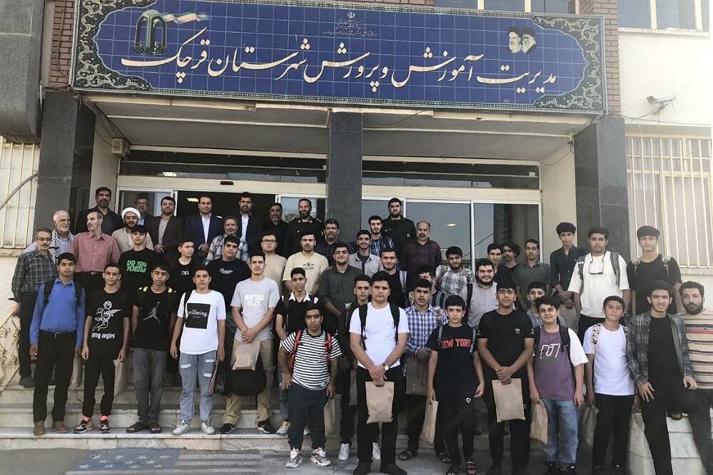 اعزام کاروان راهیان نور شمال غرب دانش‌آموزی و بسیجیان شهرستان قرچک
